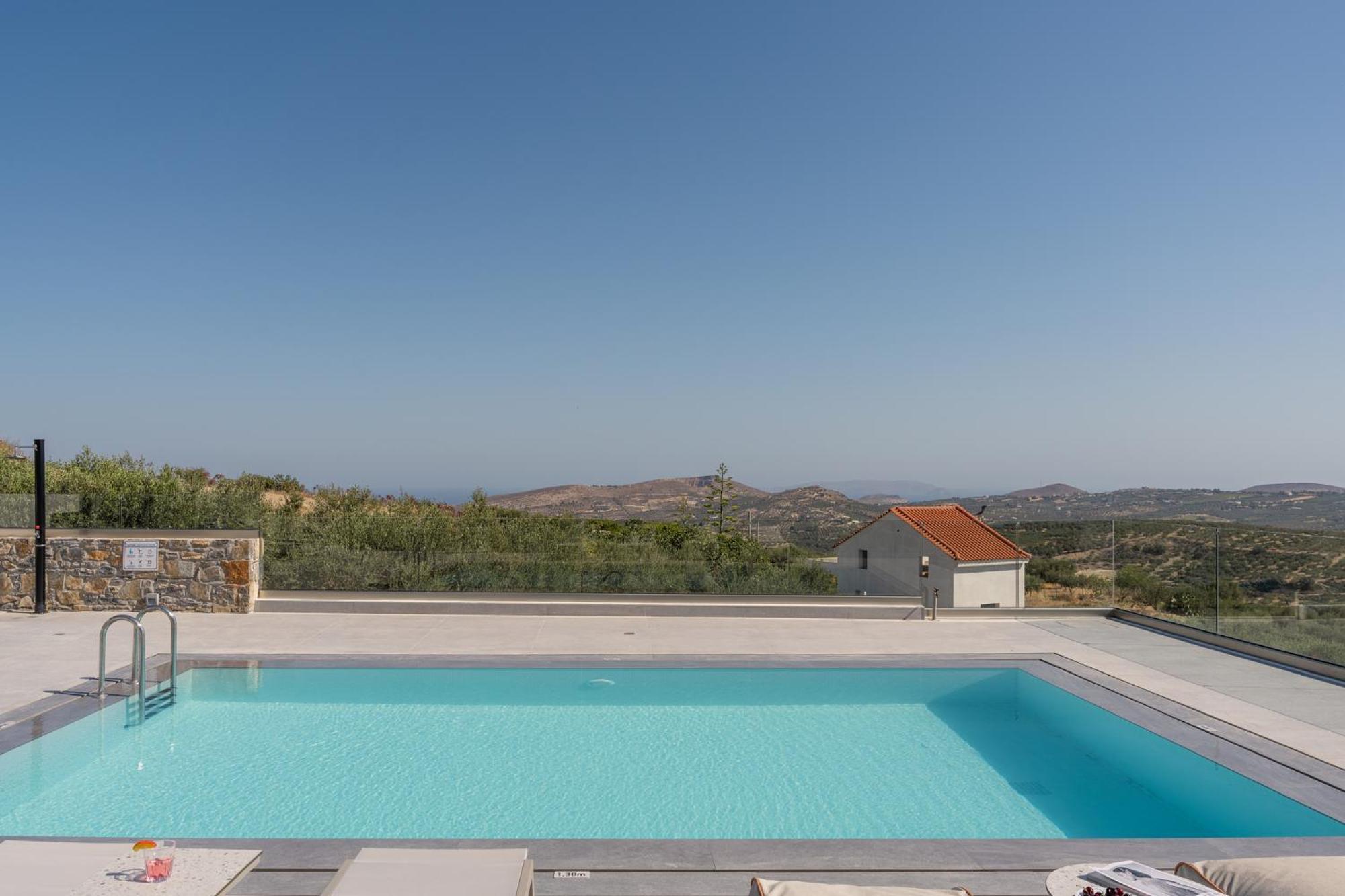 Villa Phyllion Boutique