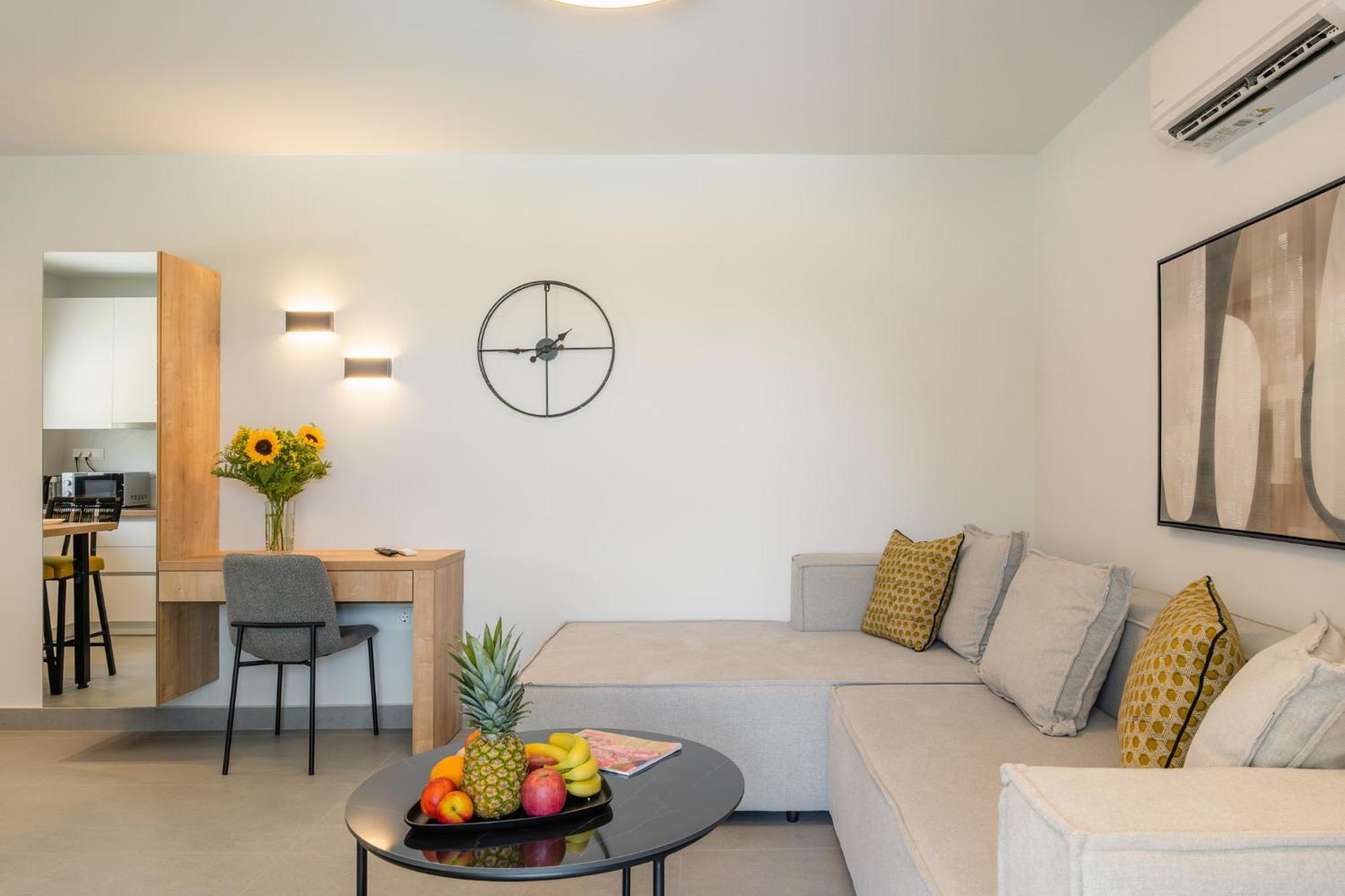 Villa Phyllion Boutique