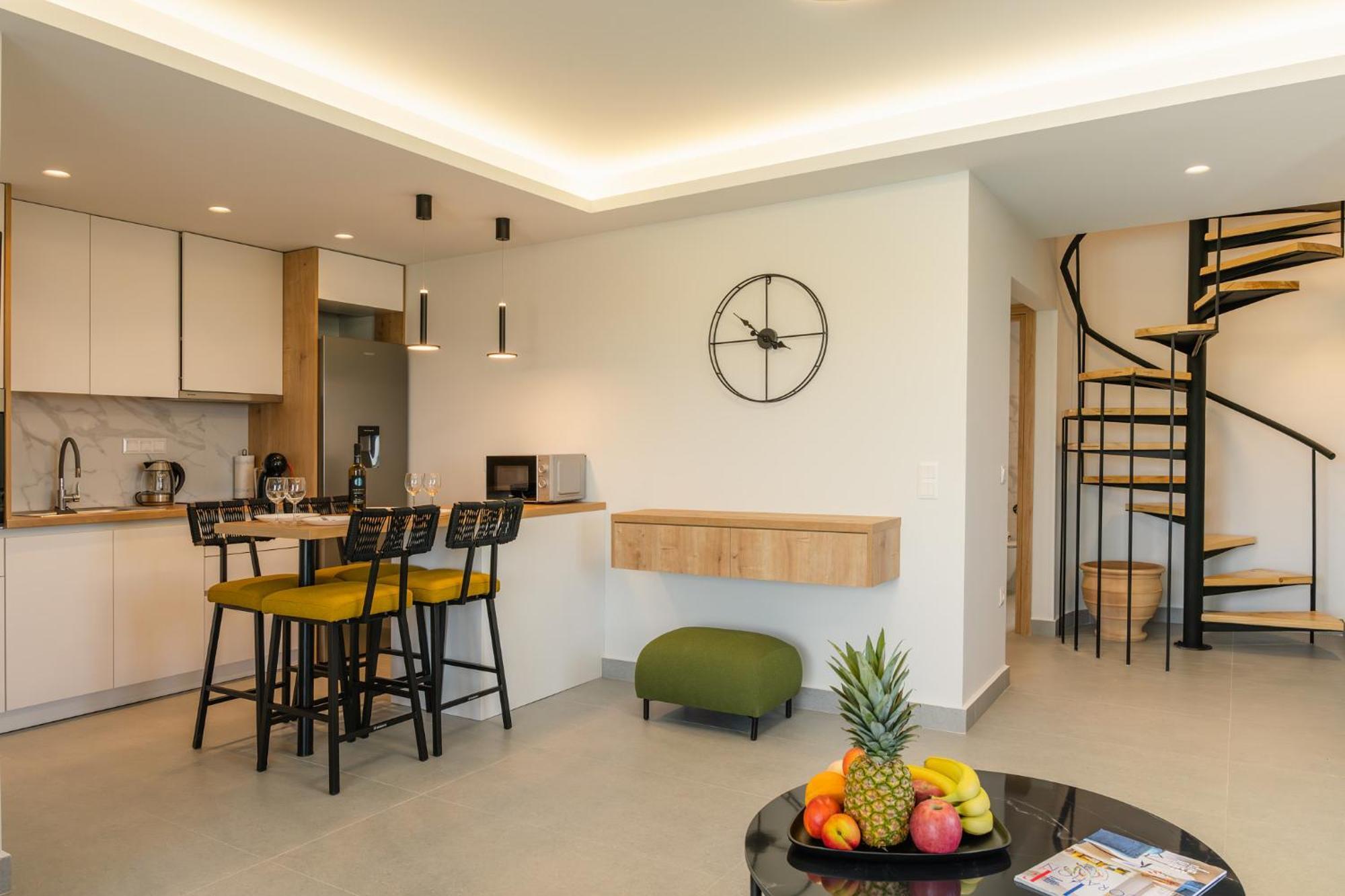 Villa Phyllion Boutique *
